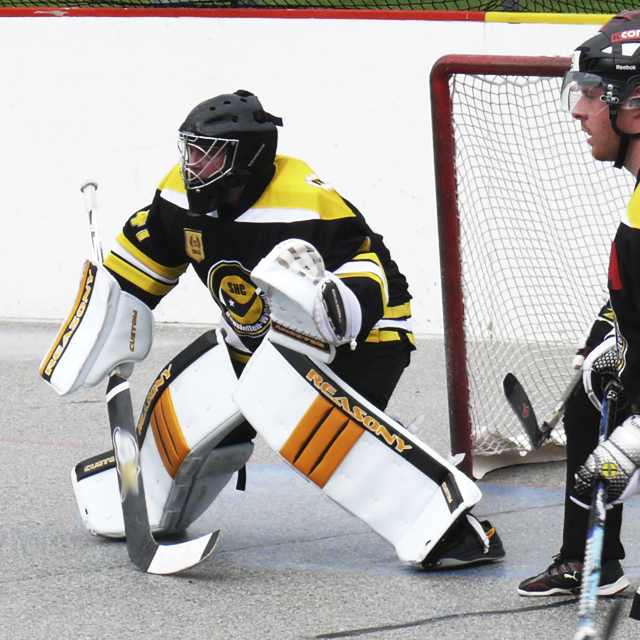 ball hockey goalie